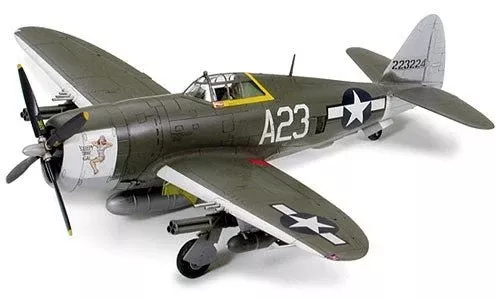 Tamiya - 1/72 P-47D Thunderbolt Plastic Model Airplane Kit