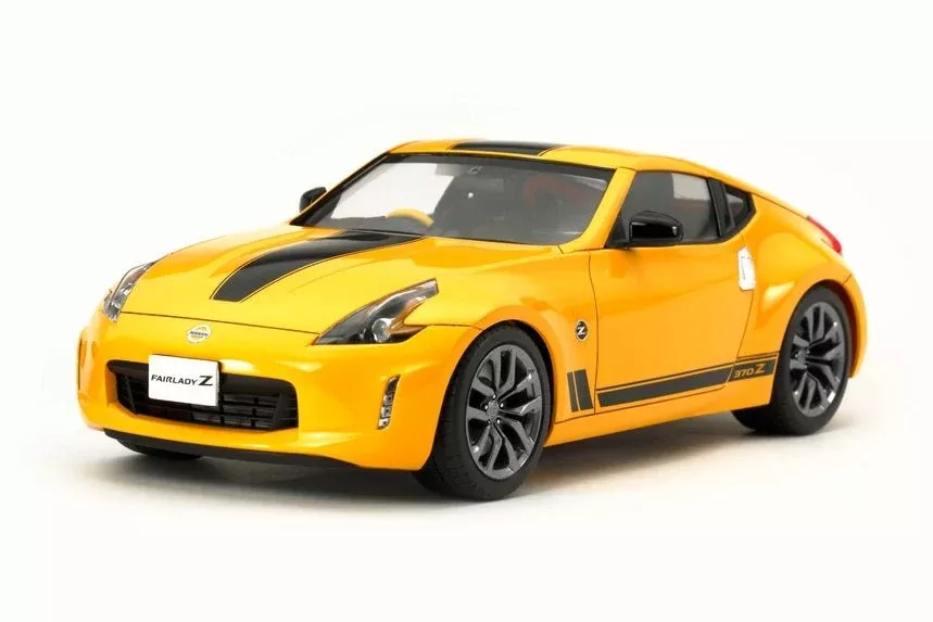 Tamiya - Nissan 370Z Heritage Edition Plastic Model Kit